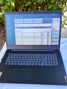 Laptop mit Bildschirm zur Fernauslese EFA